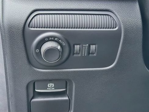 New 2026 Jeep Grand Wagoneer 4WD image 10