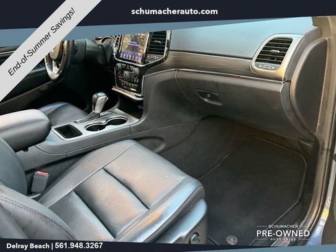 Used 2021 Jeep Grand Cherokee Limited w/ Luxury Group II RWD image 16