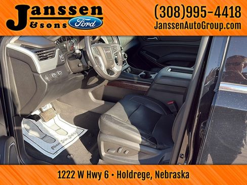 Used 2020 GMC Yukon SLT AWD/4WD image 12