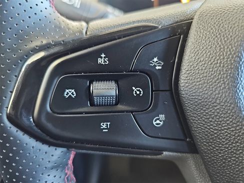 Certified 2024 Chevrolet TrailBlazer RS w/ Driver Confidence Package image 17