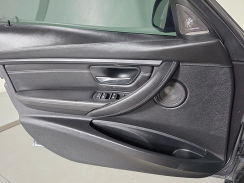 Used 2016 BMW M3 RWD image 34