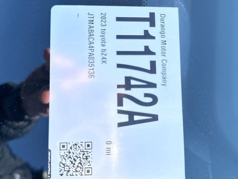 Used 2023 Toyota bZ4X XLE image 27