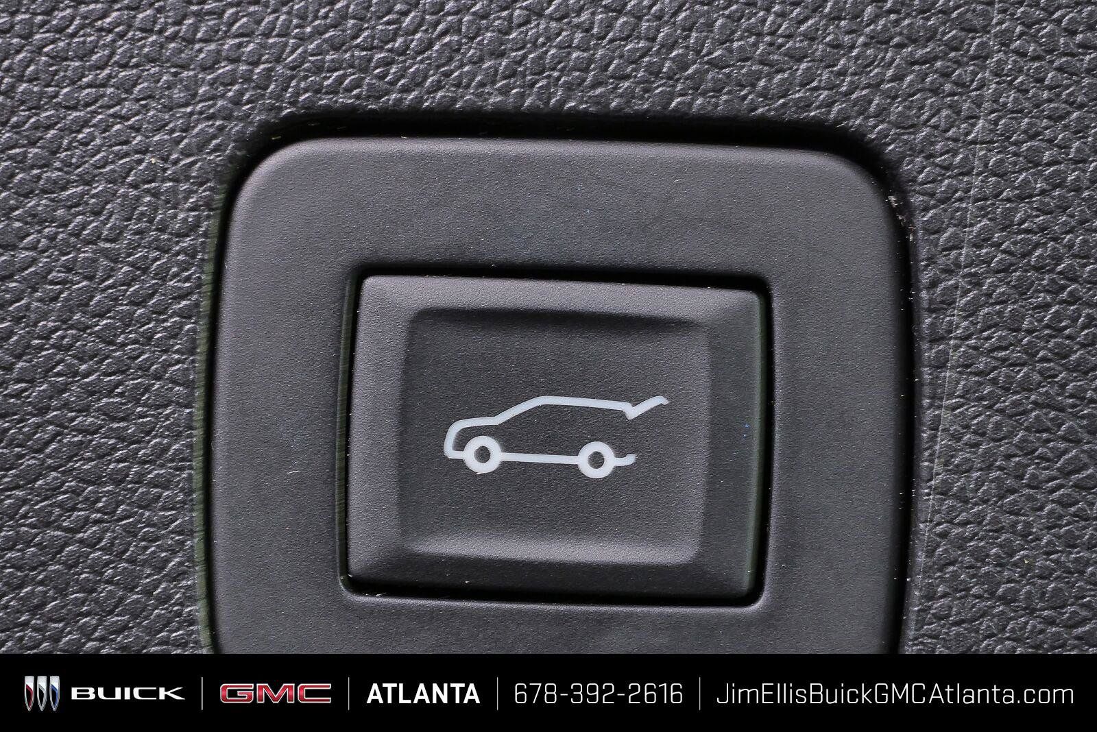 Used 2023 Buick Encore GX Select w/ Sport Touring Package FWD image 26