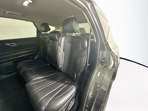 Used 2024 Genesis GV80 2.5T image 25