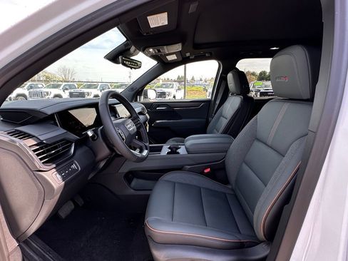 New 2026 GMC Acadia AT4 w/ Luxury Package AWD/4WD image 16