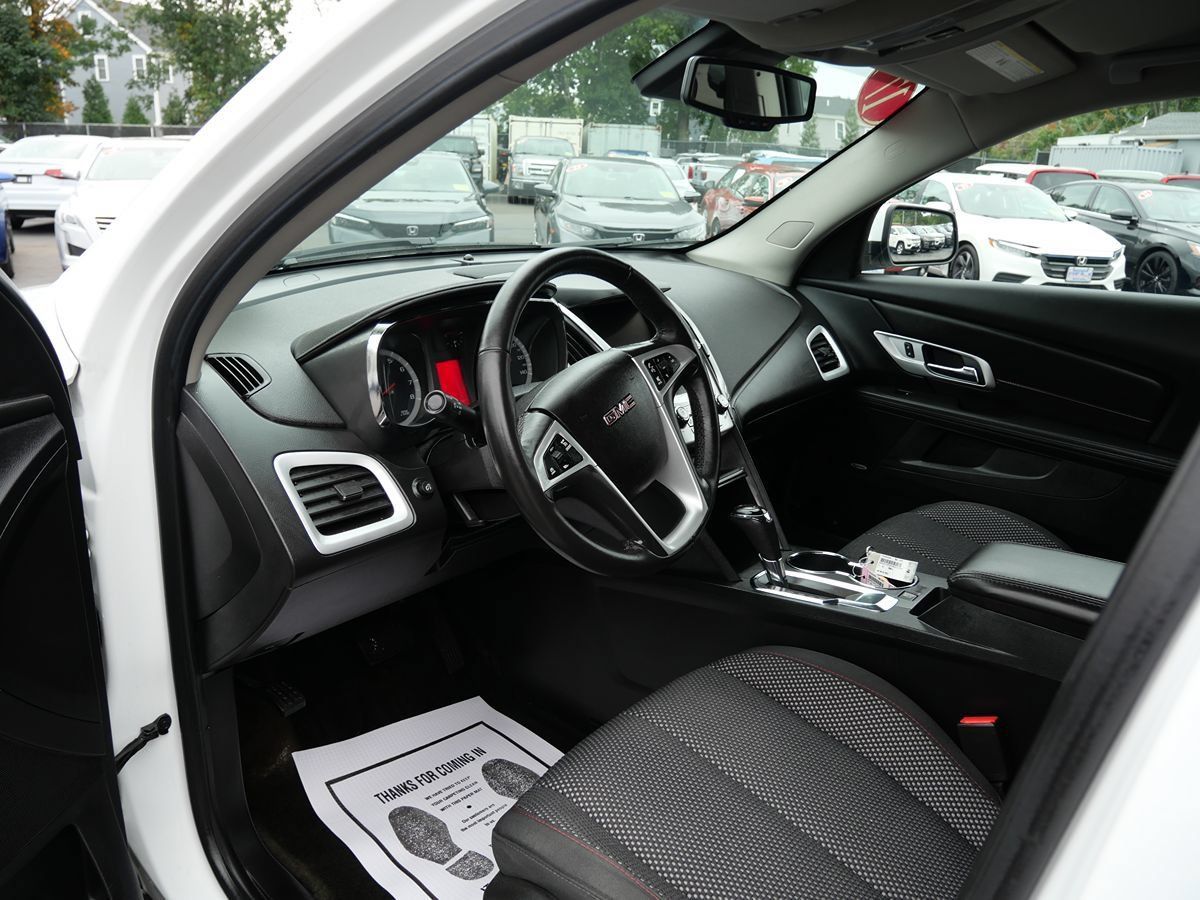 Used 2017 GMC Terrain SLE w/ Convenience Package AWD/4WD image 7