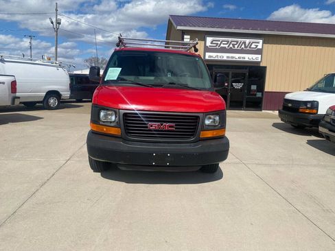 Used 2014 GMC Savana 3500 image 16