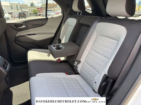 Used 2022 Chevrolet Equinox LS w/ LS Convenience Package FWD image 17
