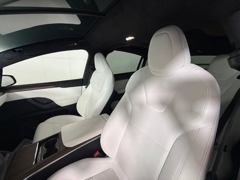 Used 2023 Tesla Model X AWD/4WD image 12