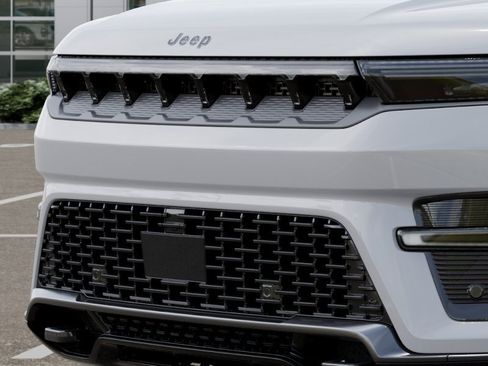 New 2026 Jeep Grand Wagoneer Limited AWD/4WD image 39