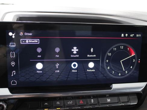 Used 2024 GMC Sierra 1500 SLT image 46