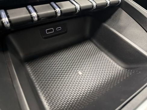 New 2026 GMC Terrain Denali w/ LPO, Floor Liner Package AWD/4WD image 31