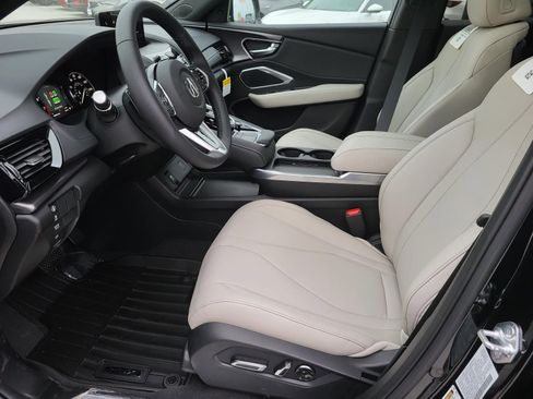 New 2026 Acura RDX SH-AWD image 17
