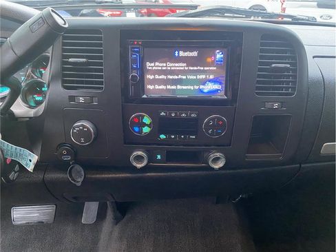 Used 2007 Chevrolet Silverado 1500 LT image 14