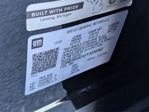 New 2026 Chevrolet Traverse LT w/ Sun and Wheel Package image 13