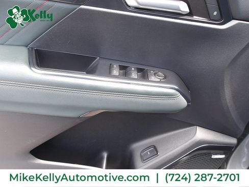 Used 2024 GMC Acadia AT4 AWD/4WD image 18
