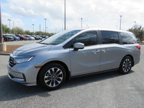 Used 2024 Honda Odyssey EX-L image 4