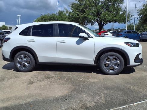 Used 2026 Honda HR-V LX image 14