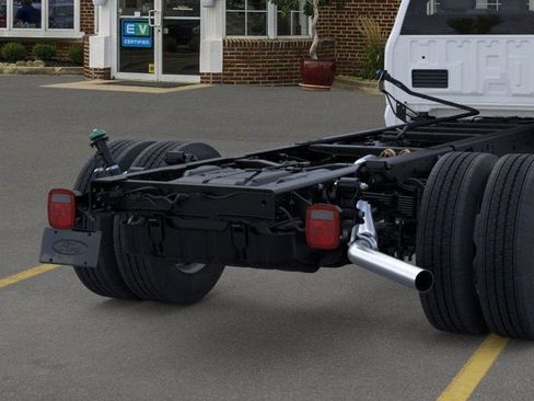 New 2025 Ford F600 4x4 Regular Cab Super Duty image 46
