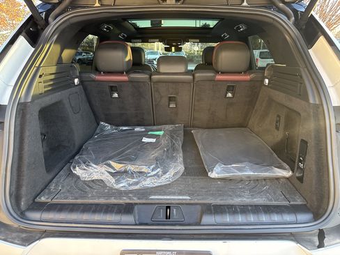 Used 2023 Land Rover Range Rover Sport SE Dynamic image 30