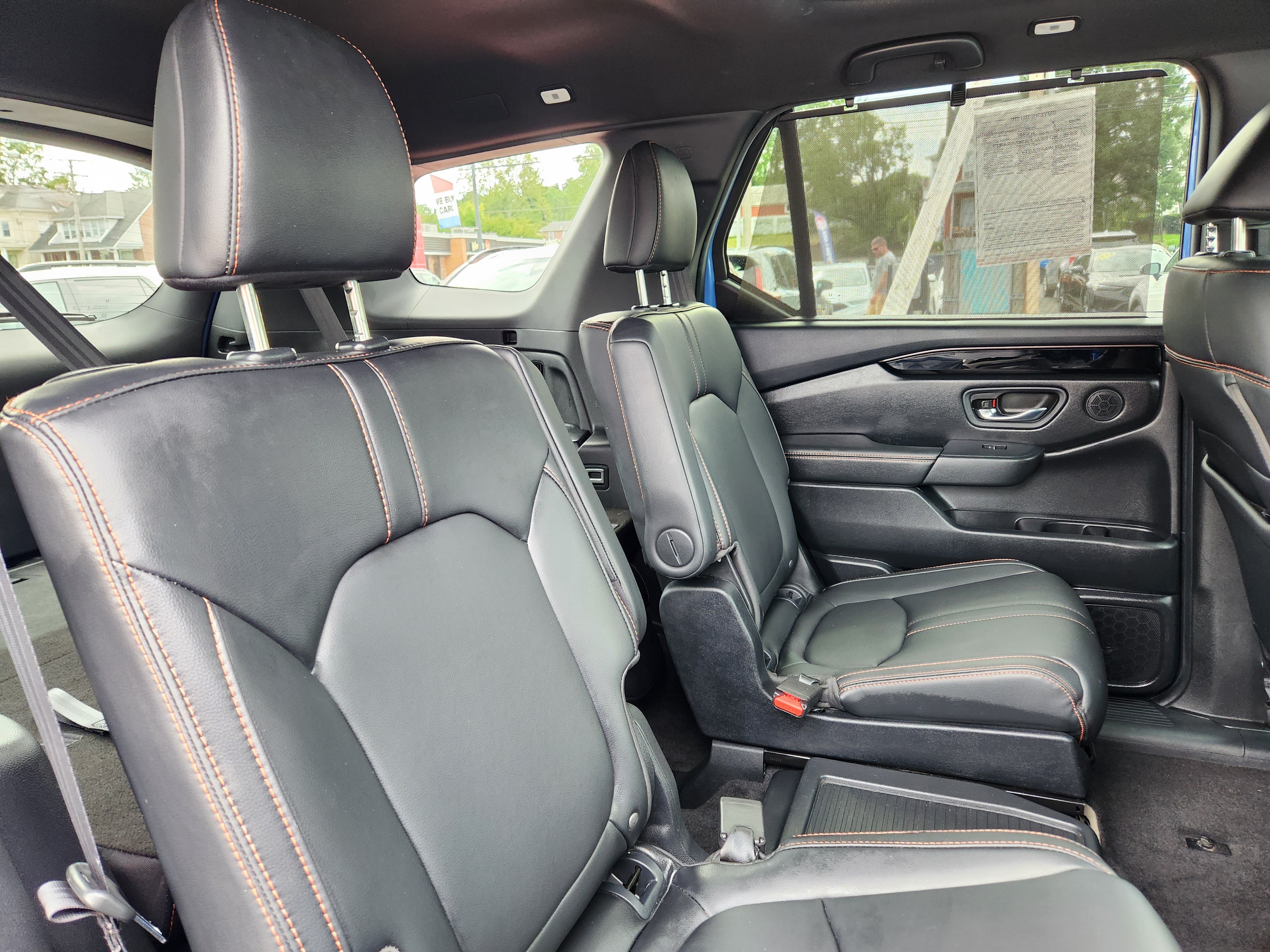 Certified 2025 Honda Pilot TrailSport image 15