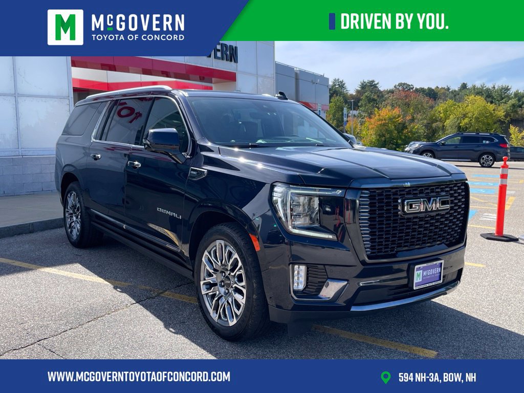 Used 2023 GMC Yukon XL Denali Ultimate AWD/4WD image 7