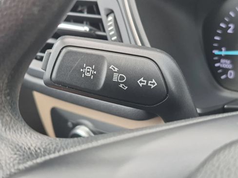 Used 2020 Ford Escape SE FWD image 25