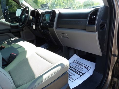 Used 2021 Ford F250 XL w/ STX Appearance Package AWD/4WD image 43