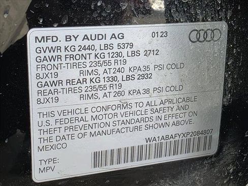 Used 2023 Audi Q5 2.0T Premium w/ Convenience Package image 14