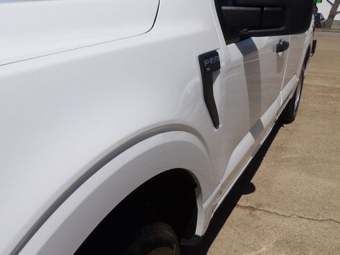 Used 2024 Ford F150 XL RWD image 10