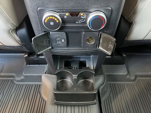 Used 2022 Ford Explorer XLT w/ Equipment Group 202A image 46