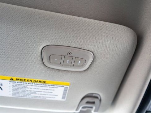 Used 2024 RAM 2500 Laramie image 37