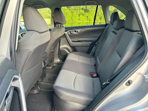 Certified 2024 Toyota RAV4 XLE AWD/4WD image 29