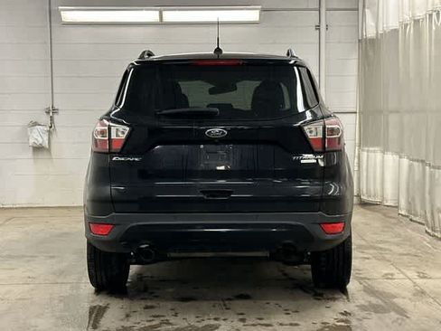 Used 2017 Ford Escape Titanium FWD image 4