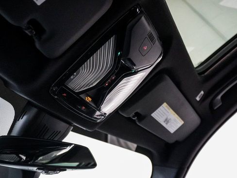 Used 2021 BMW X5 xDrive40i w/ Premium Package 2 image 31