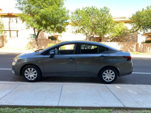 Used 2024 Nissan Versa S image 14