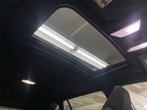 Used 2023 Toyota RAV4 SE w/ Weather & Moonroof Package AWD/4WD image 20