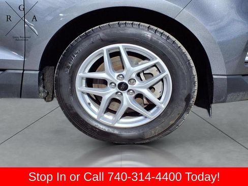 Used 2023 Ford Edge SEL w/ Convenience Package AWD/4WD image 9