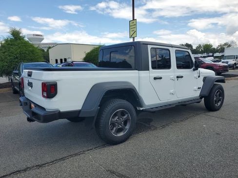 Used 2023 Jeep Gladiator Sport AWD/4WD image 6