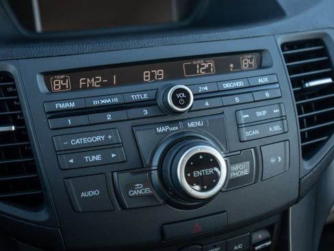 Used 2014 Acura TSX Sedan image 27