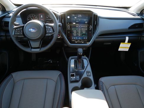 New 2025 Subaru Crosstrek 2.5i Limited image 9