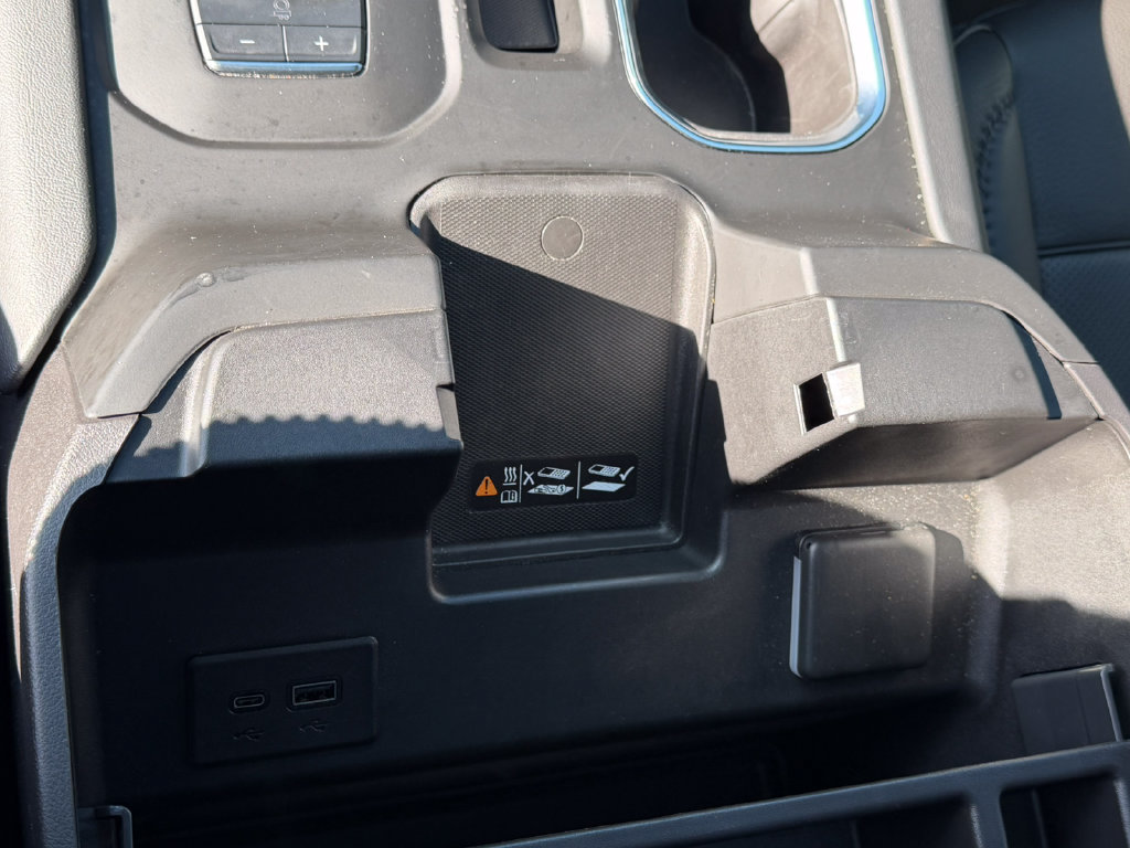 Used 2024 GMC Sierra 1500 Denali AWD/4WD image 45