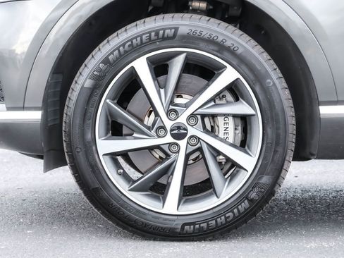 Used 2025 Genesis GV80 2.5T Select image 17