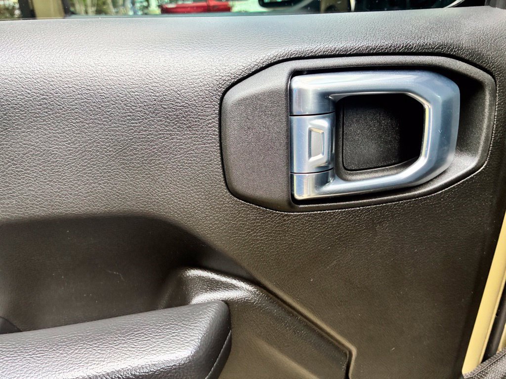 Used 2026 Jeep Gladiator Mojave AWD/4WD image 21