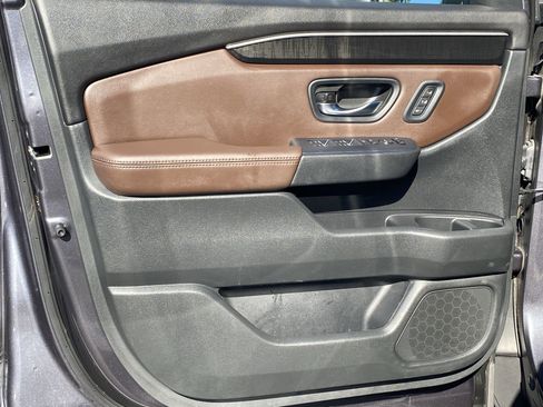 Used 2023 Honda Pilot Elite image 24