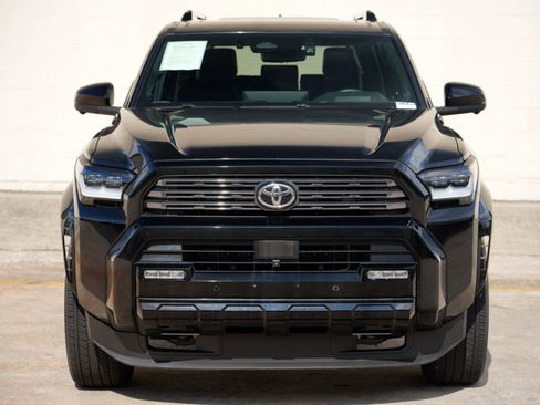Used 2025 Toyota 4Runner Platinum AWD/4WD image 52