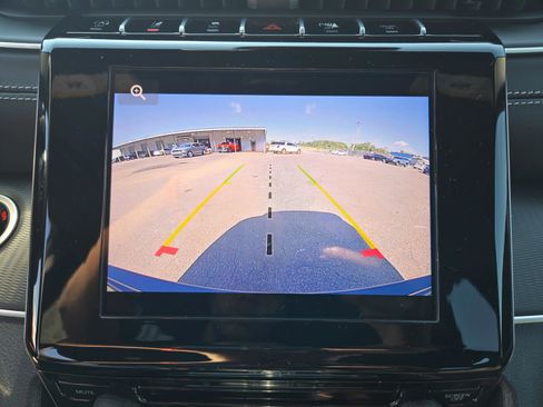 New 2025 Jeep Grand Cherokee Laredo image 11