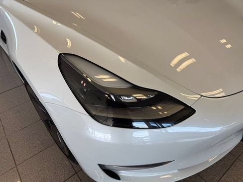 Used 2021 Tesla Model 3 Long Range AWD/4WD image 9
