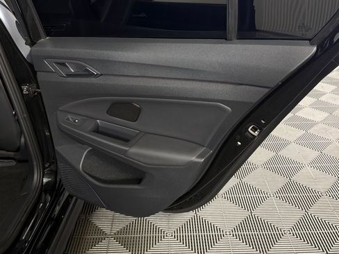 Used 2024 Volkswagen GTI SE w/ SE Leather Seats Package image 29