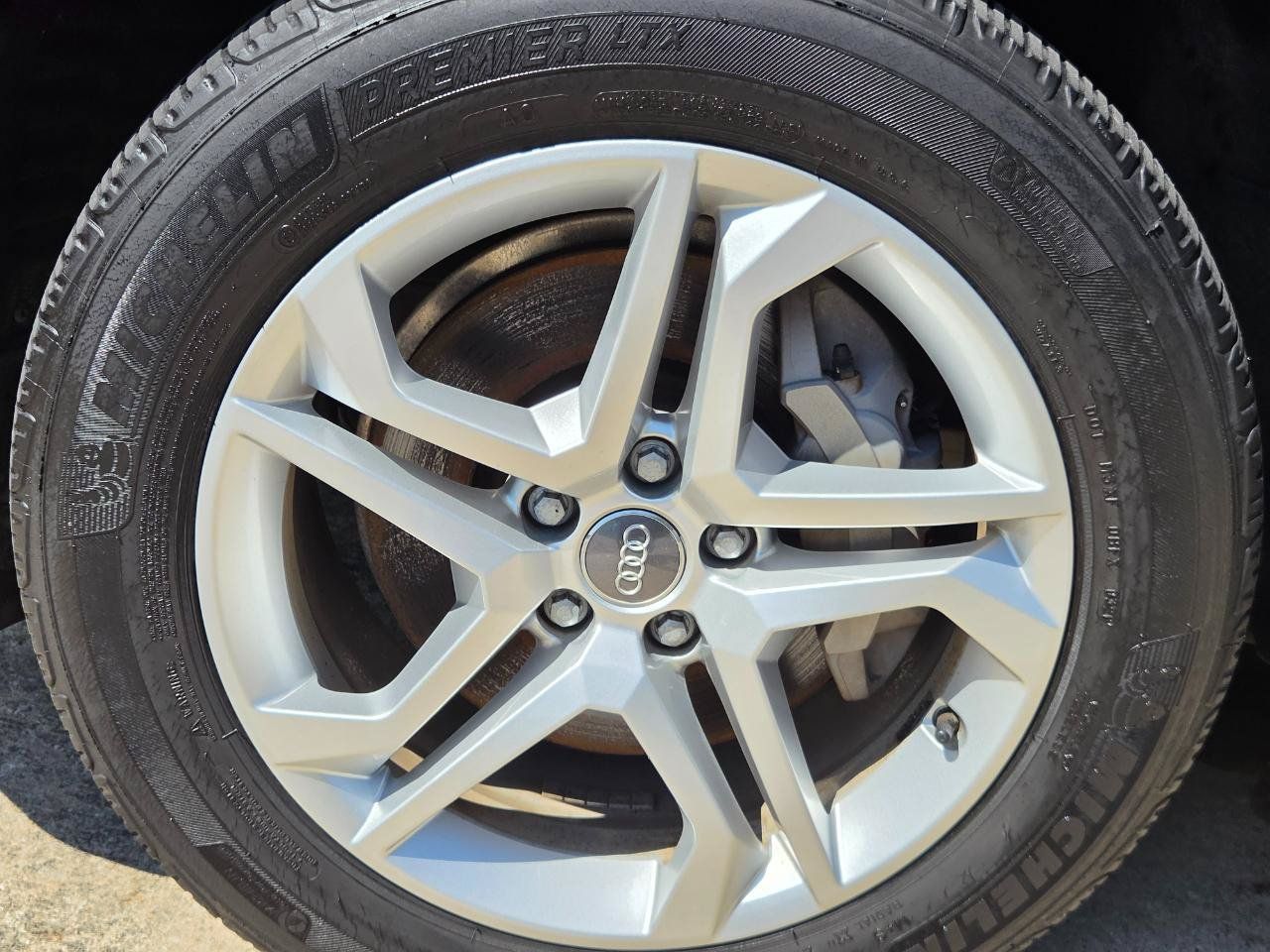 Used 2018 Audi Q5 2.0T Premium AWD/4WD image 9